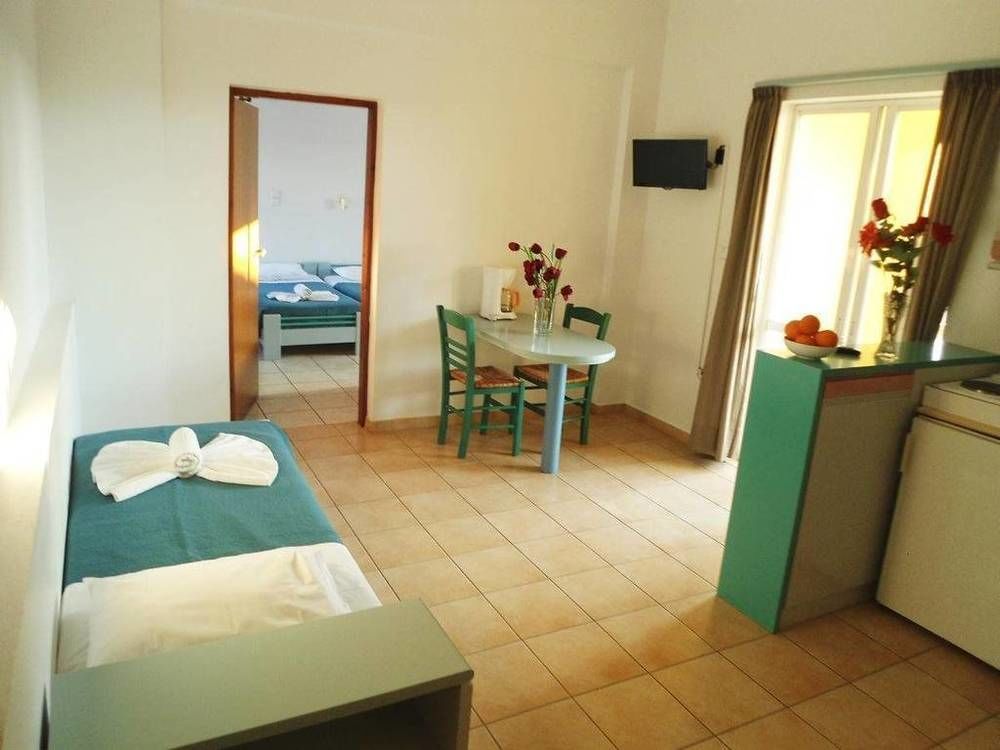IRINI STALOS Apartments Exterior foto